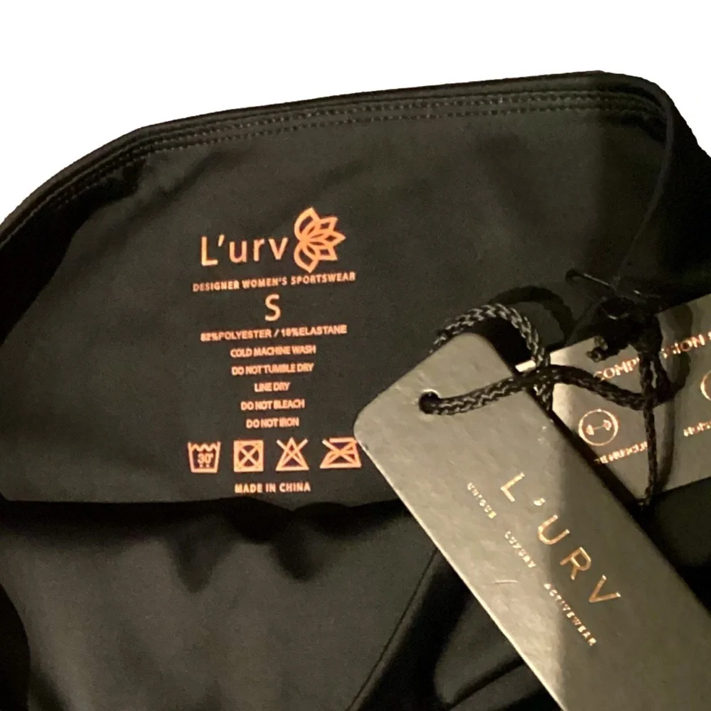 NWT L’URV STATE OF MIND BLACK BIKER SHORTS Yoga Run - Picture 8 of 8